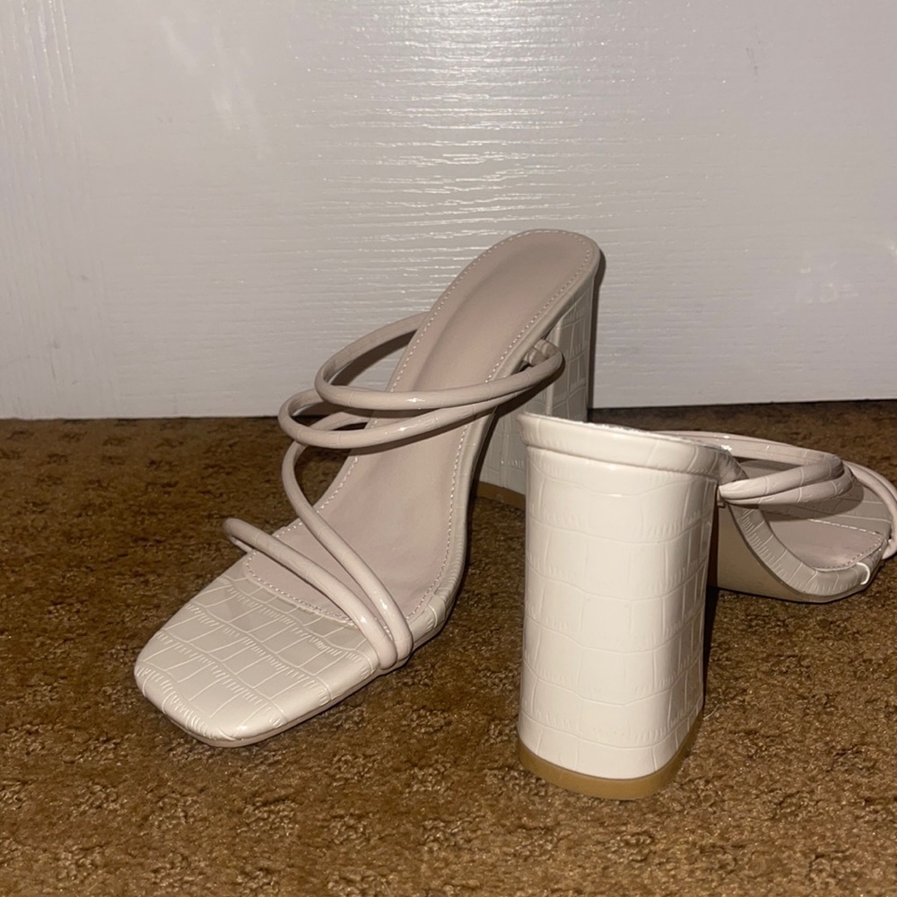 Womens fashion heels